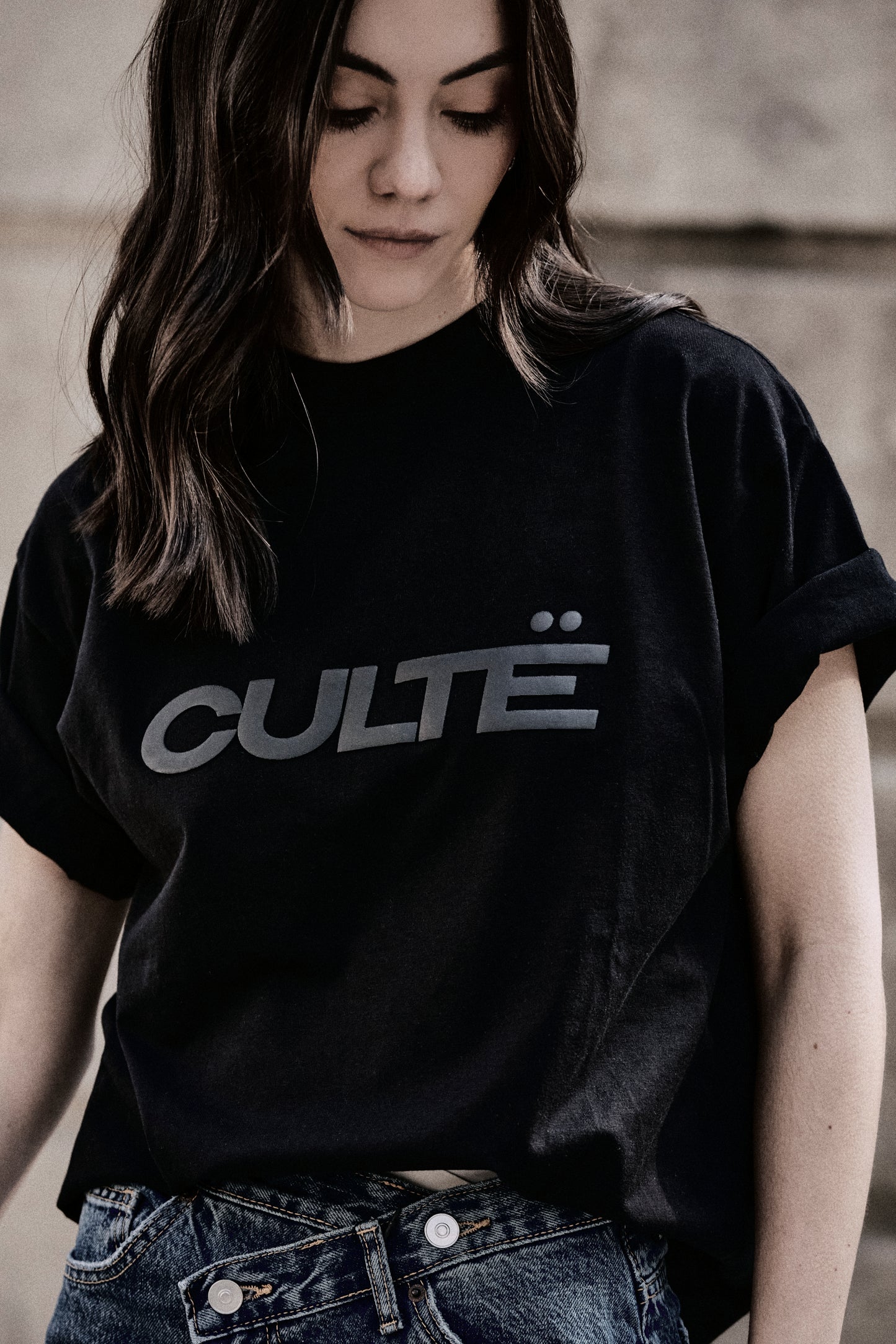 Cultë Black T-Shirt