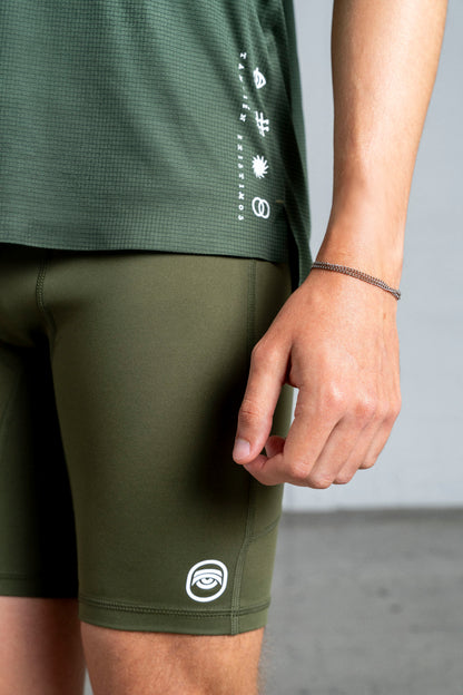 Green Tights Man 11:11 - TAMB1ÉN EX1ST1MOS