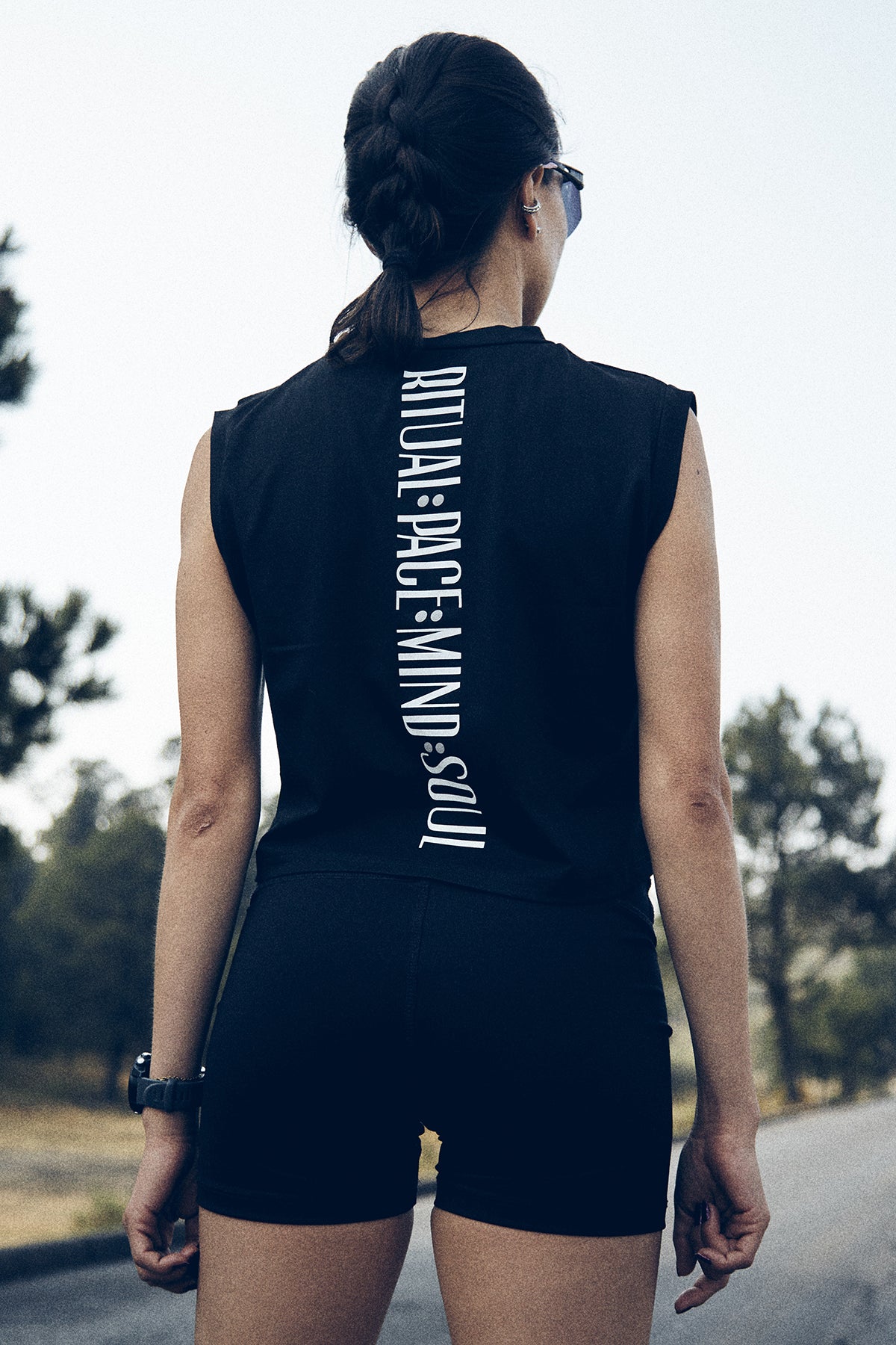 Top Deportivo de Mujer - The Essential